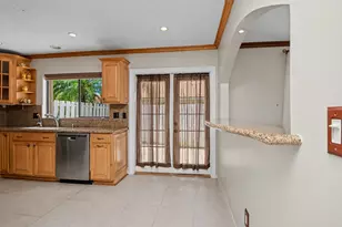 9709 Sunny Isle Cir, Boca Raton, FL 33428 - Photo 17