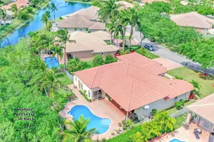 6169 NW 53rd Cir, Coral Springs, FL 33067 - Photo 9
