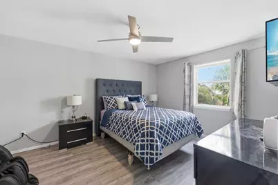 1258 SW Cynthia Street, Port Saint Lucie, FL 34983 - Photo 11