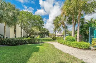 955 Egret Cir, Delray Beach, FL 33444 - Photo 21