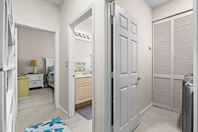 377 NW Granville Street, Port Saint Lucie, FL 34986 - Photo 17