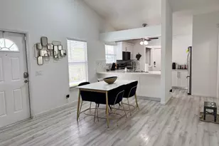 1518 Royal Forest Ct, Palm Springs, FL 33406 - Photo 17