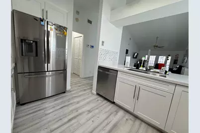 1518 Royal Forest Court, Palm Springs, FL 33406 - Photo 11