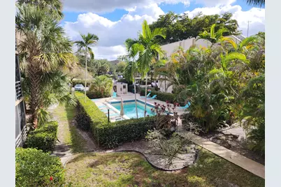 485 N Pine Island Road #A204, Plantation, FL 33324 - Photo 15