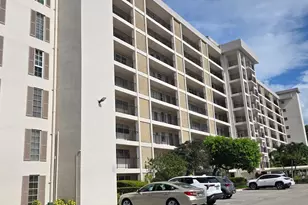 3300 N Palm Aire Dr, Pompano Beach, FL 33069 - Photo 27