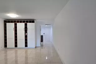 3300 N Palm Aire Dr, Pompano Beach, FL 33069 - Photo 7