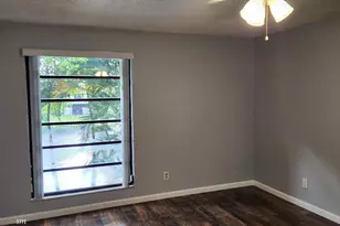 1504 NW 89th Terrace, Pembroke Pines, FL 33024 - Photo 13