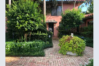 226 Chilean Avenue #4, Palm Beach, FL 33480 - Photo 1