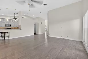 22796 Marbella Cir, Boca Raton, FL 33433 - Photo 9