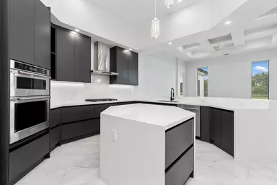 11000 SW 30th Court, Davie, FL 33328 - Photo 13