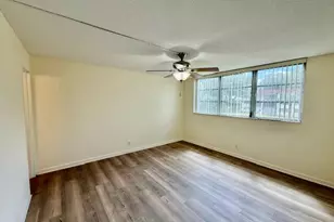 8940 S Hollybrook Blvd, Pembroke Pines, FL 33025 - Photo 13