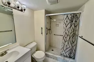 8940 S Hollybrook Blvd, Pembroke Pines, FL 33025 - Photo 5