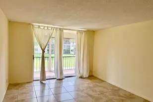 8940 S Hollybrook Blvd, Pembroke Pines, FL 33025 - Photo 9