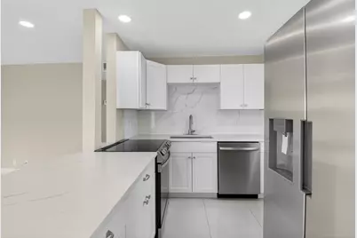 144 Fanshaw D, Boca Raton, FL 33434 - Photo 15