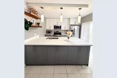 812 8th Way, West Palm Beach, FL 33407 - Photo 9