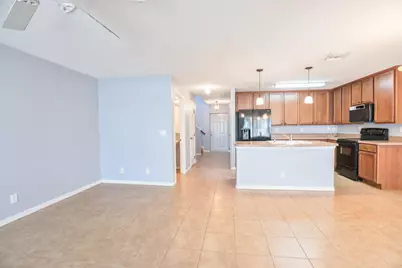 5064 NW Coventry Circle, Port Saint Lucie, FL 34986 - Photo 7