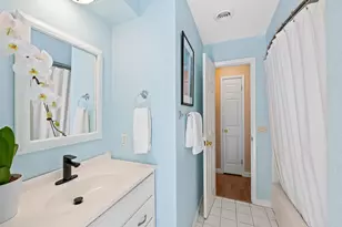 1320 SW 55th Ave, Plantation, FL 33317 - Photo 23