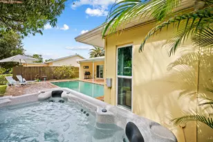 1320 SW 55th Ave, Plantation, FL 33317 - Photo 9