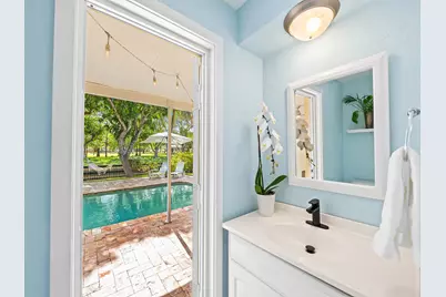 1320 SW 55th Avenue, Plantation, FL 33317 - Photo 21