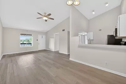 6327 Chasewood Drive #E, Jupiter, FL 33458 - Photo 5