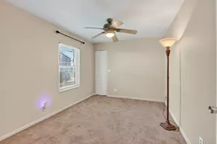 8353 Huntsman Pl, Boca Raton, FL 33433 - Photo 23
