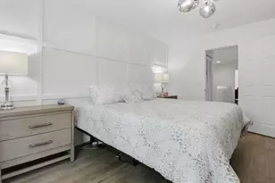 9069 Tremezzo Ln, Boynton Beach, FL 33472 - Photo 17