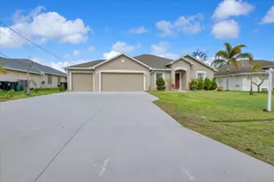 249 SE Whitmore Dr, Port Saint Lucie, FL 34984 - Photo 9