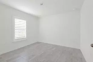 249 SE Whitmore Dr, Port Saint Lucie, FL 34984 - Photo 39