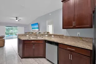 249 SE Whitmore Dr, Port Saint Lucie, FL 34984 - Photo 33