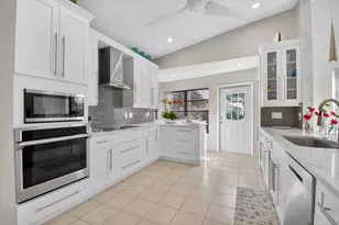 4560 Catamaran Cir, Boynton Beach, FL 33436 - Photo 13
