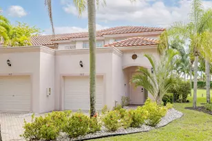 8050 Aberdeen Dr, Boynton Beach, FL 33472 - Photo 5
