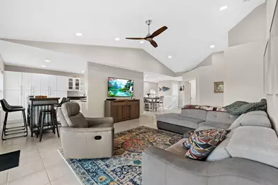 8050 Aberdeen Drive #202, Boynton Beach, FL 33472 - Photo 15