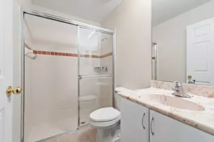 2715 Ravella Way, Palm Beach Gardens, FL 33410 - Photo 11