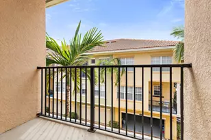 2715 Ravella Way, Palm Beach Gardens, FL 33410 - Photo 31