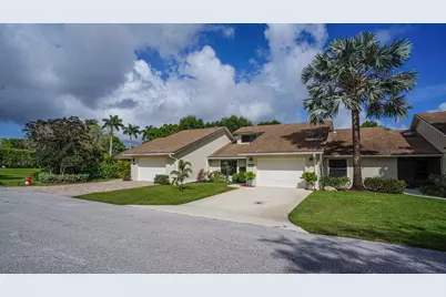 11894 Donlin Drive, Wellington, FL 33414 - Photo 3