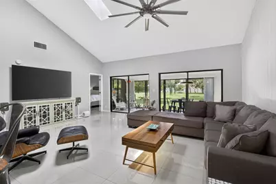 11894 Donlin Drive, Wellington, FL 33414 - Photo 19