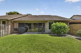 11894 Donlin Dr, Wellington, FL 33414 - Photo 43