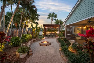 8093 SE Carlton Street, Hobe Sound, FL 33455 - Photo 45