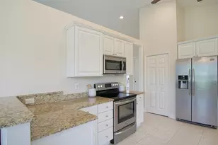 7231 Mystic Way, Port Saint Lucie, FL 34986 - Photo 11