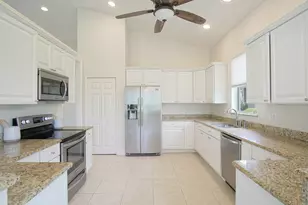 7231 Mystic Way, Port Saint Lucie, FL 34986 - Photo 9