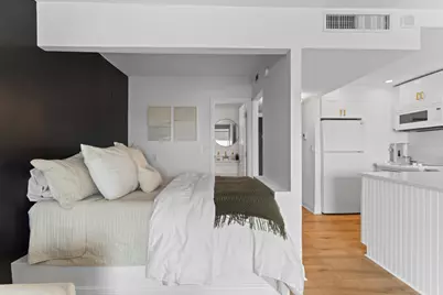 2900 NE 30 Street #C5, Fort Lauderdale, FL 33306 - Photo 5