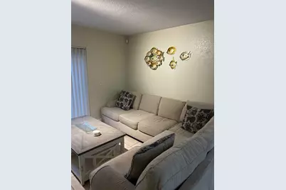 822 Summit Lake Drive, West Palm Beach, FL 33406 - Photo 7