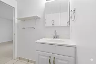 9001 N Lake Dasha Dr, Plantation, FL 33324 - Photo 57