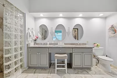 9001 N Lake Dasha Drive, Plantation, FL 33324 - Photo 5