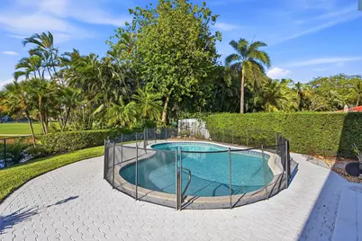 9001 N Lake Dasha Drive, Plantation, FL 33324 - Photo 61