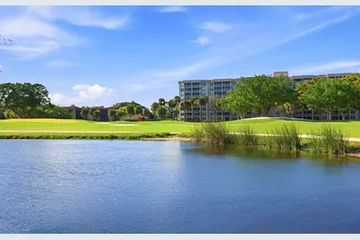 9001 N Lake Dasha Drive, Plantation, FL 33324 - Photo 3
