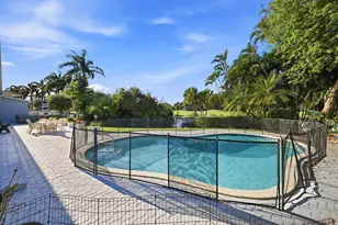 9001 N Lake Dasha Dr, Plantation, FL 33324 - Photo 67