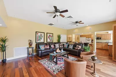 9001 N Lake Dasha Drive, Plantation, FL 33324 - Photo 29