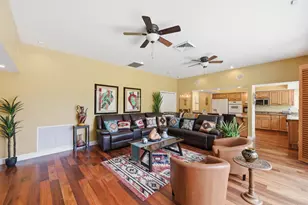 9001 N Lake Dasha Dr, Plantation, FL 33324 - Photo 29