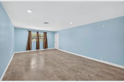 9484 Sun Court, Palm Beach Gardens, FL 33403 - Photo 5
